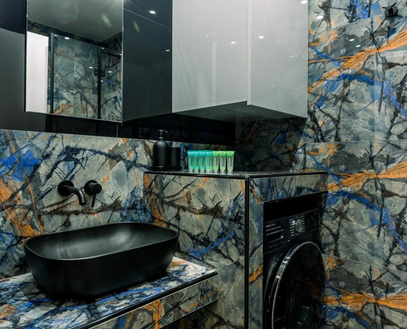 Luxury Downtown Apartment F1 Grecia